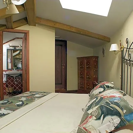 Hotel La Del Tietar 3*