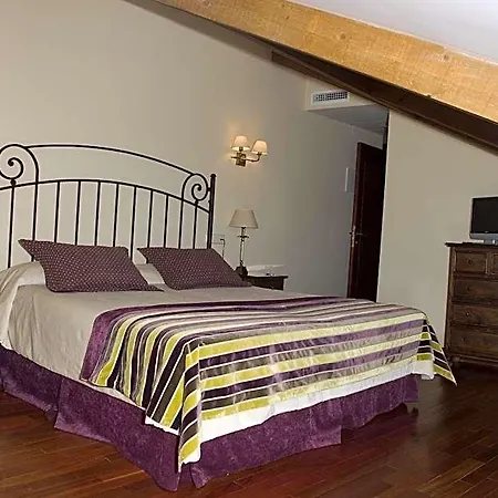La Del Tietar Hotel